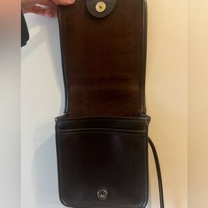 Vintage leather crossbody bag